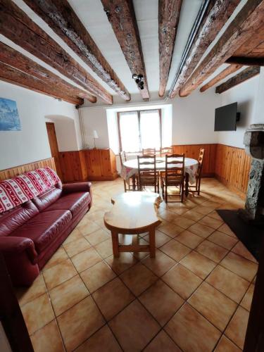 Le Nid des Cimes in Castillon-de-Larboust