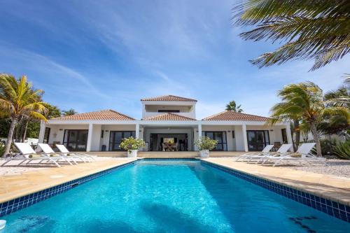 Instalaciones, Villa Sea Bright 63 - Coral Estate in Willibrordus