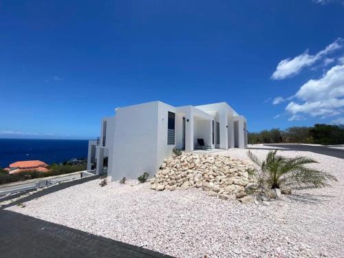 Intrare, Villa Dream 1204 - Coral Estate in Willibrordus