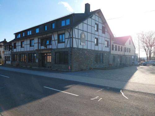 DER Hirsch Hotel 3