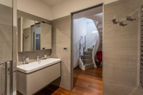 浴室, Villa con piscina e giardino a Lecce - Apulia Home in 塔蘭托