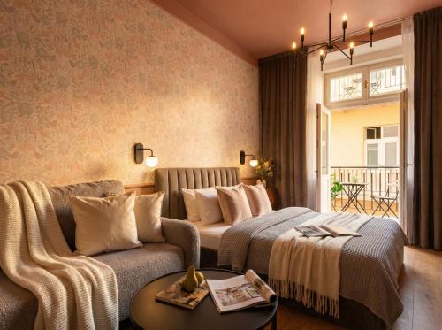 TurnKey I Antonin Dvorak Apartments 2