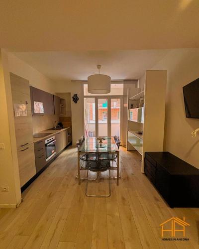 CarloAlberto23- Rooms by Homes in Ancona - Umbriano