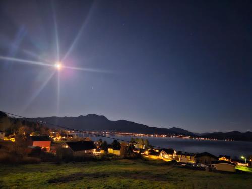 Apartment on the beautiful island of Senja in 瑟雷薩