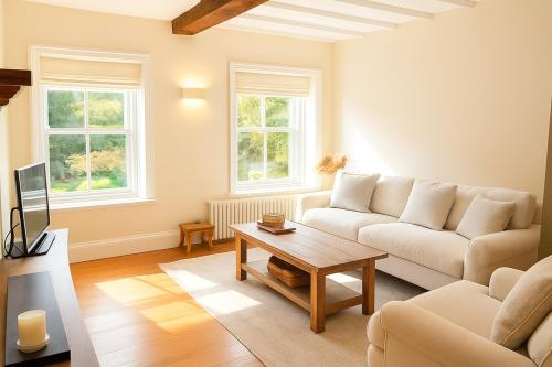 Luxurious Amberley House I Near Goodwood Events I With Garden & Parking in Boxgrove