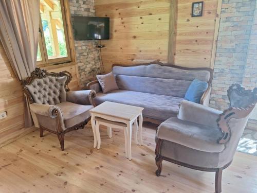 Riverland Cottage 2 in Drpe