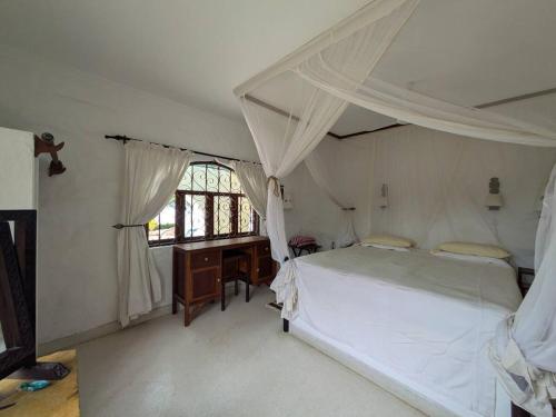 Marijani Villa - Relax by the Sea in Kilifi