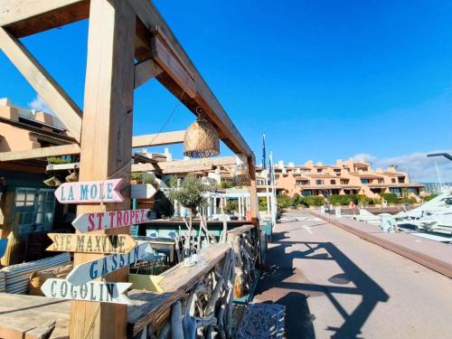 A környék, Cogtrop - Studio de Charme avec Jardinet Privatif dans residence avec piscine au cœur du Golfe de Sa in Cogolin