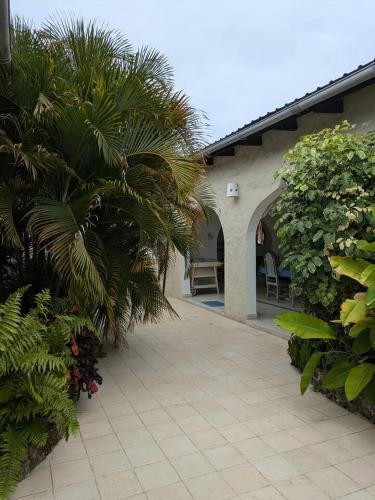 Marijani Villa - Relax by the Sea in Kilifi