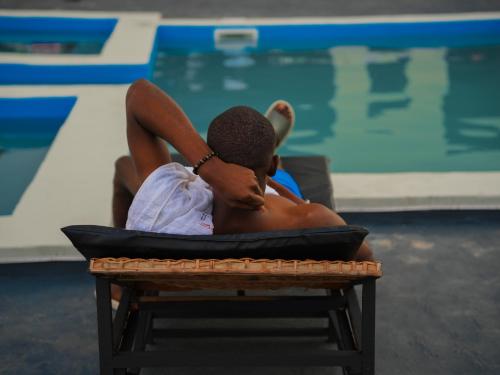 Swimming pool, SKY KENAKO HOTEL in Kribi