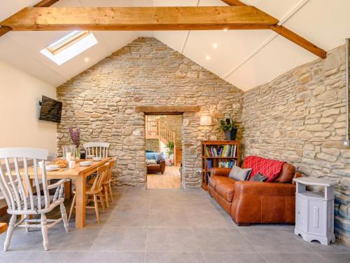 Iekārtas, 3 Bed in Swansea oc-88346 in Pontardawe