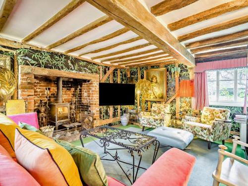 Iekārtas, 4 Bed in Eye- oc-34389 in Thornham Magna