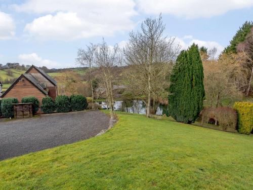 Iekārtas, 4 Bed in Newtown oc-86784 in Bettws Cedewain