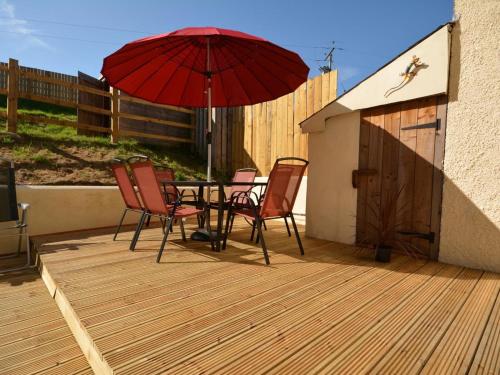 Iekārtas, 5 Bed in Llanybydder oc-75907 in Llanwenog