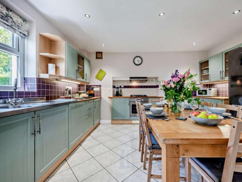 Iekārtas, 3 Bed in Carmarthen oc-92116 in Llandyssul