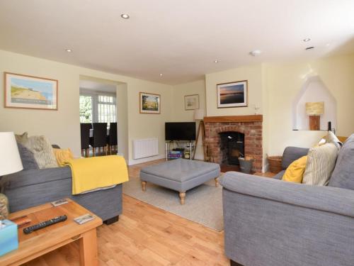 4 Bed in Kings Lynn oc-91588 – khách sạn tại Docking