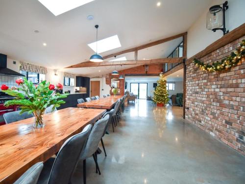 Facilities, 14 Bed in Welshpool oc-90568 in Berriew