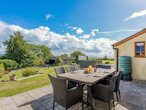 Iekārtas, 5 Bed in Aberystwyth oc-58889 in Blaenplwyf