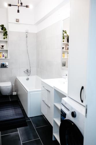 Vannas istaba, Modern Studio With Balcony - Unirea Towers Iasi in Dasi
