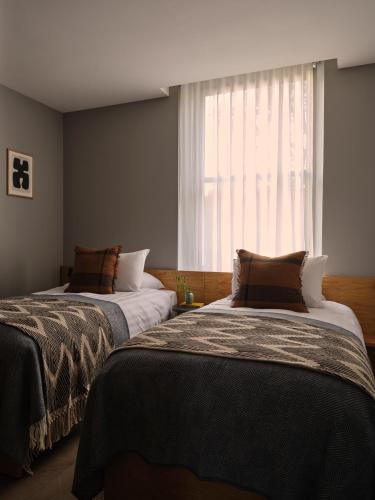 The Marloes - London