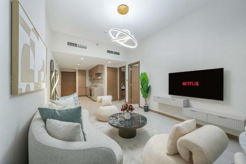 Inspired 1BR Apt Ultimate Luxury Living - image 10
