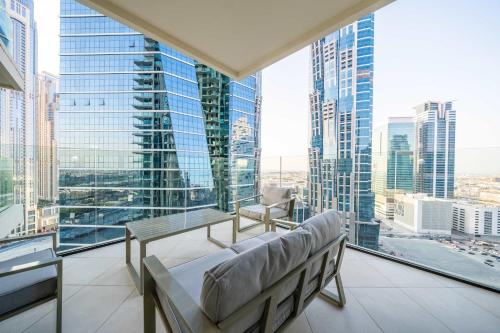 Inspired 1BR Apt Ultimate Luxury Living - image 12