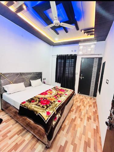 Shri Radha Ji Guest House - Vrindavan