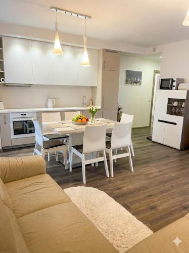 Spacious 2-Bedroom Apartment Free Private Parking in Vilnius