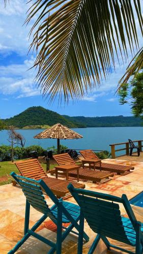Vannas istaba, Villa Bueno 4 Suítes com Piscina e Deck Exclusivo na Represa (Villa Bueno 4 Suites com Piscina e Deck Exclusivo na Represa) in Ribeirao Claro