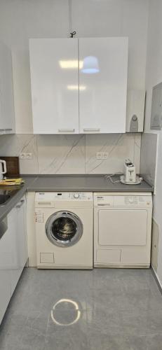 門特梅斯公寓 (Monteur und Messewohnung) in 羅德高