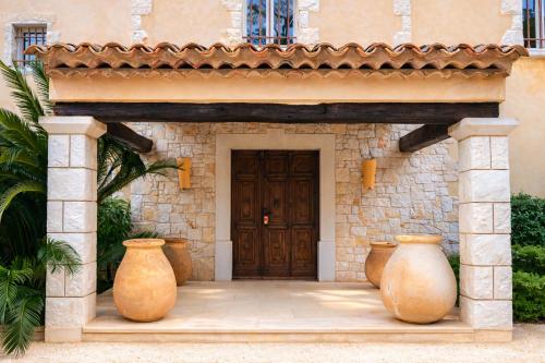 Magnifique Villa Provencal avec Piscine et Vue Mer in Trois Moulins