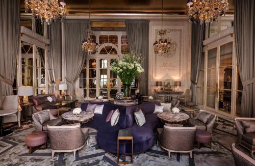 Restaurant, Hotel de Crillon in 8th - Champs Elysees
