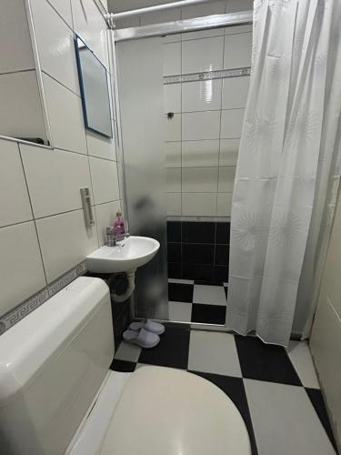 Central apartment 3 in Гнилане