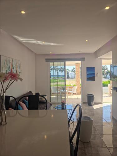 2 bedroom home sea view in Pyla