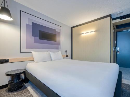 ibis Orly Chevilly Tram 7 - image 34