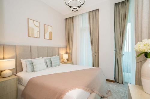 Luxury 1BR in Business Bay - image 13