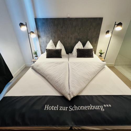 Hotel Zur Schonenburg - Schönberg am Kamp