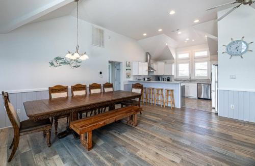 Shell Yeah! - Corolla Whalehead Beach 380 Yds Elevator Pool Hot Tub Pool Table - image 5