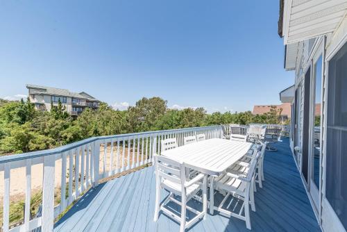 Shell Yeah! - Corolla Whalehead Beach 380 Yds Elevator Pool Hot Tub Pool Table - image 4