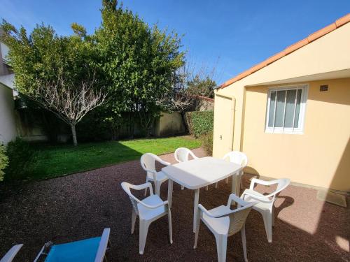 Charmant T3 avec Jardin Clos à 700m de la Plage et Commerces - FR-1-92-768 - image 3