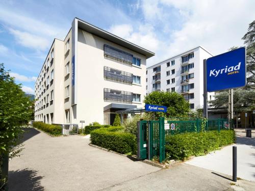 Kyriad Grenoble Centre - Hotel - Grenoble