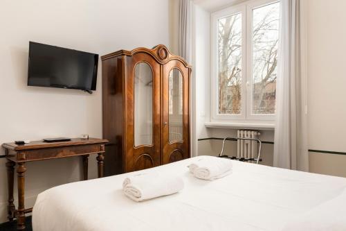 Gatsby Guest House - image 36