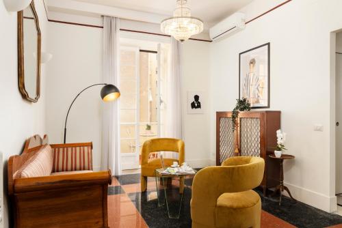 Gatsby Guest House - image 32