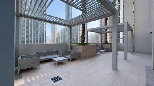 HomesGetaway-Luxury 1BRApartment in Forte Downtown - image 14
