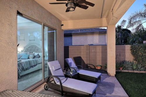 Desert Escape with Private Pool and Jet Tub, 3BR Home in Tramonto