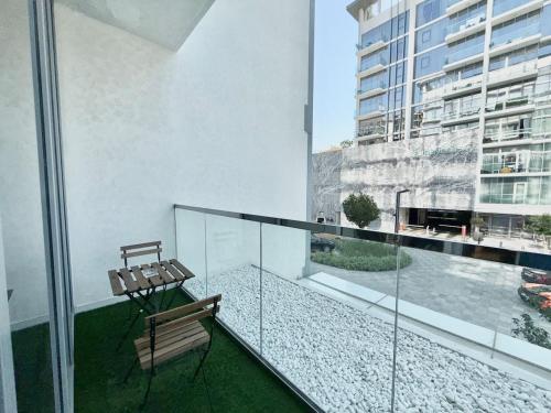 Peaceful 1BR in District One - image 7