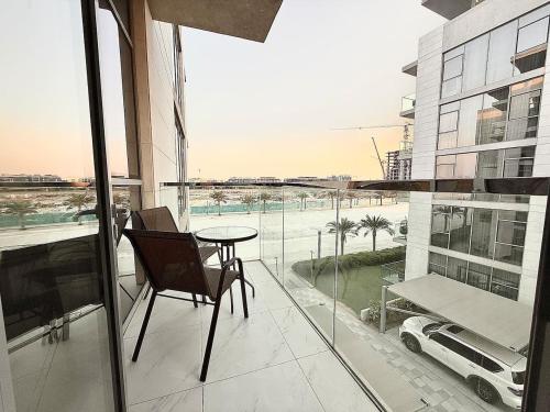 A Modern 1BR Apartment with Cozy Balcony - image 3
