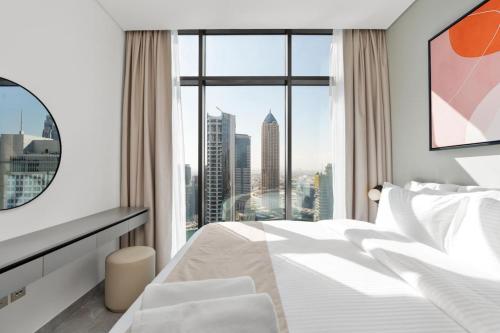 Peninsula Tower 1 - New Elegant Unit with Top Amenities - image 11
