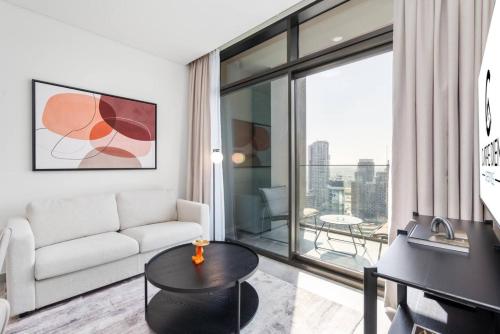 Peninsula Tower 1 - New Elegant Unit with Top Amenities - image 8
