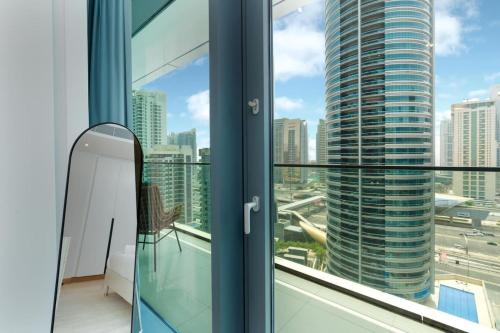 Vida Dubai Marina - Luxury Two Bedroom - image 10